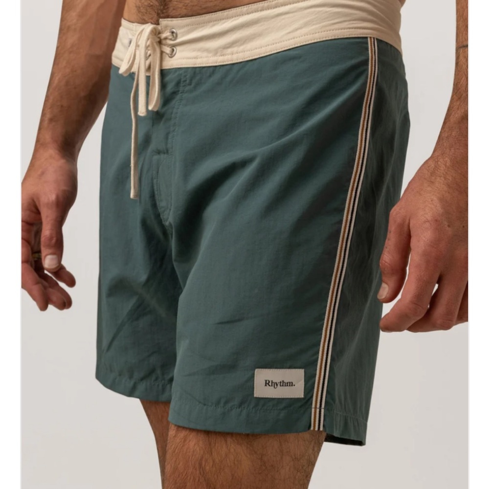 Rhythm Heritage Shorts Huckberry Size 36 Surf Swim Beach Resort Blue Stripe $68